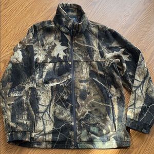 Boys 10/12 Columbia fleece camo